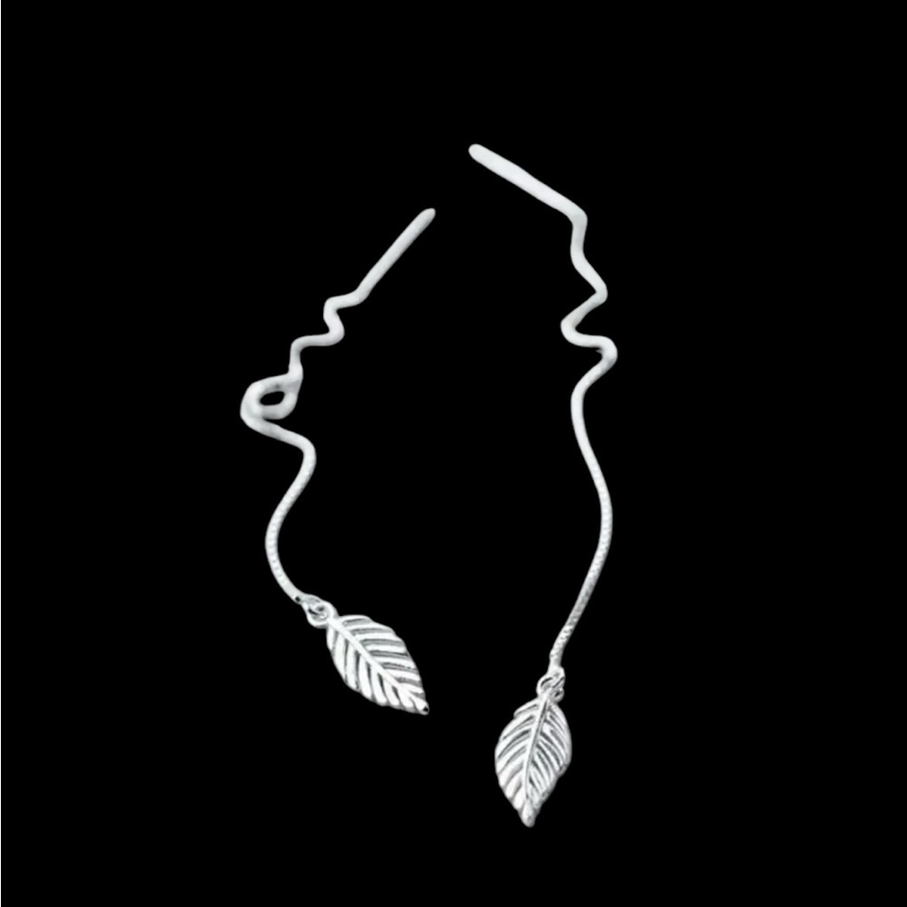 Sterling Silver Leaf Threader Earrings | Minimalist Dangle Earrings NWT - Picture 6 of 6